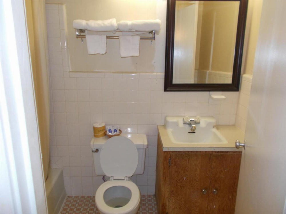 Hillside Motel Image 12