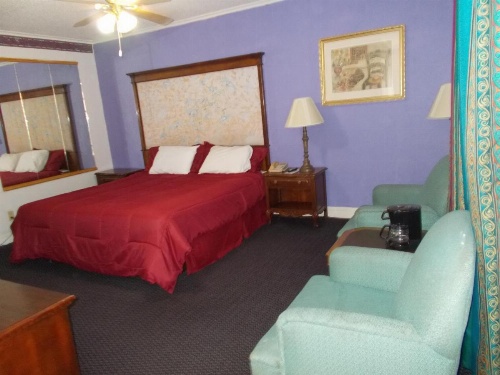 Hillside Motel image 39