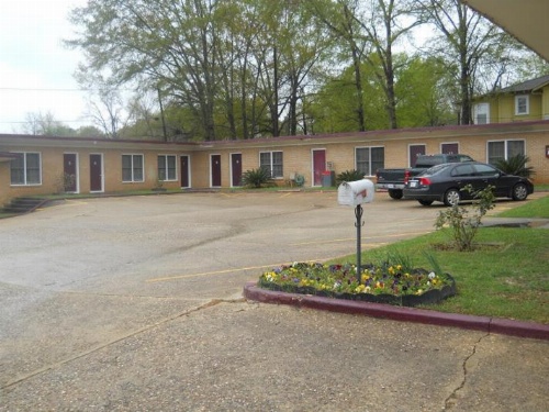 Hillside Motel image 45