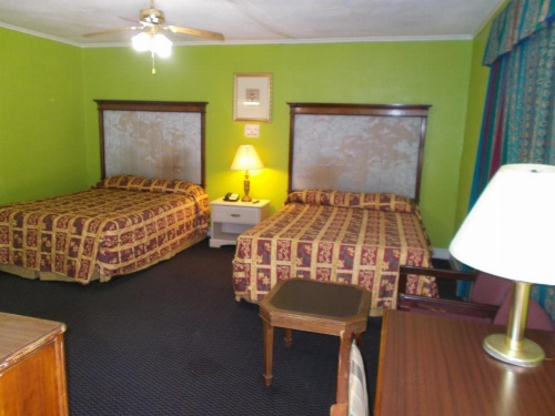 Hillside Motel image 7